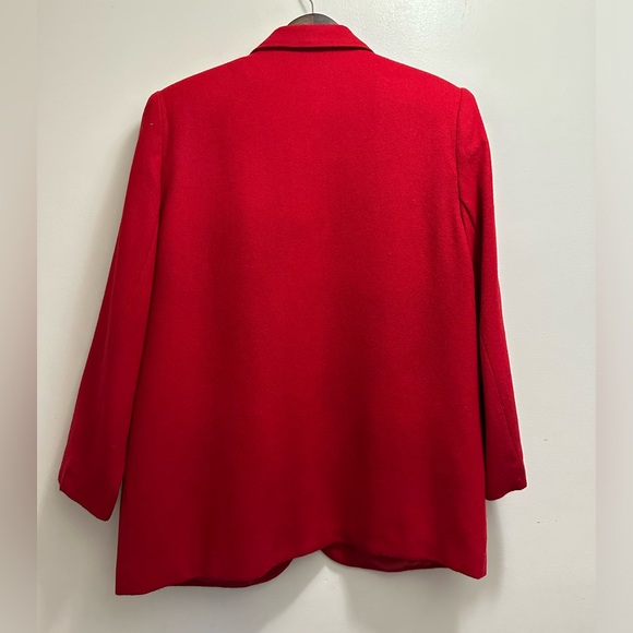 VINTAGE Savannah Red, 100% Pure Wool Blazer, Gold 
Button Closure Size 10P - Picture 2 of 14